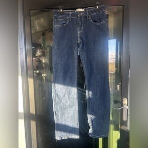 Classic 518 Boot Cut Lev’s Blue Denim Jeans Size 9